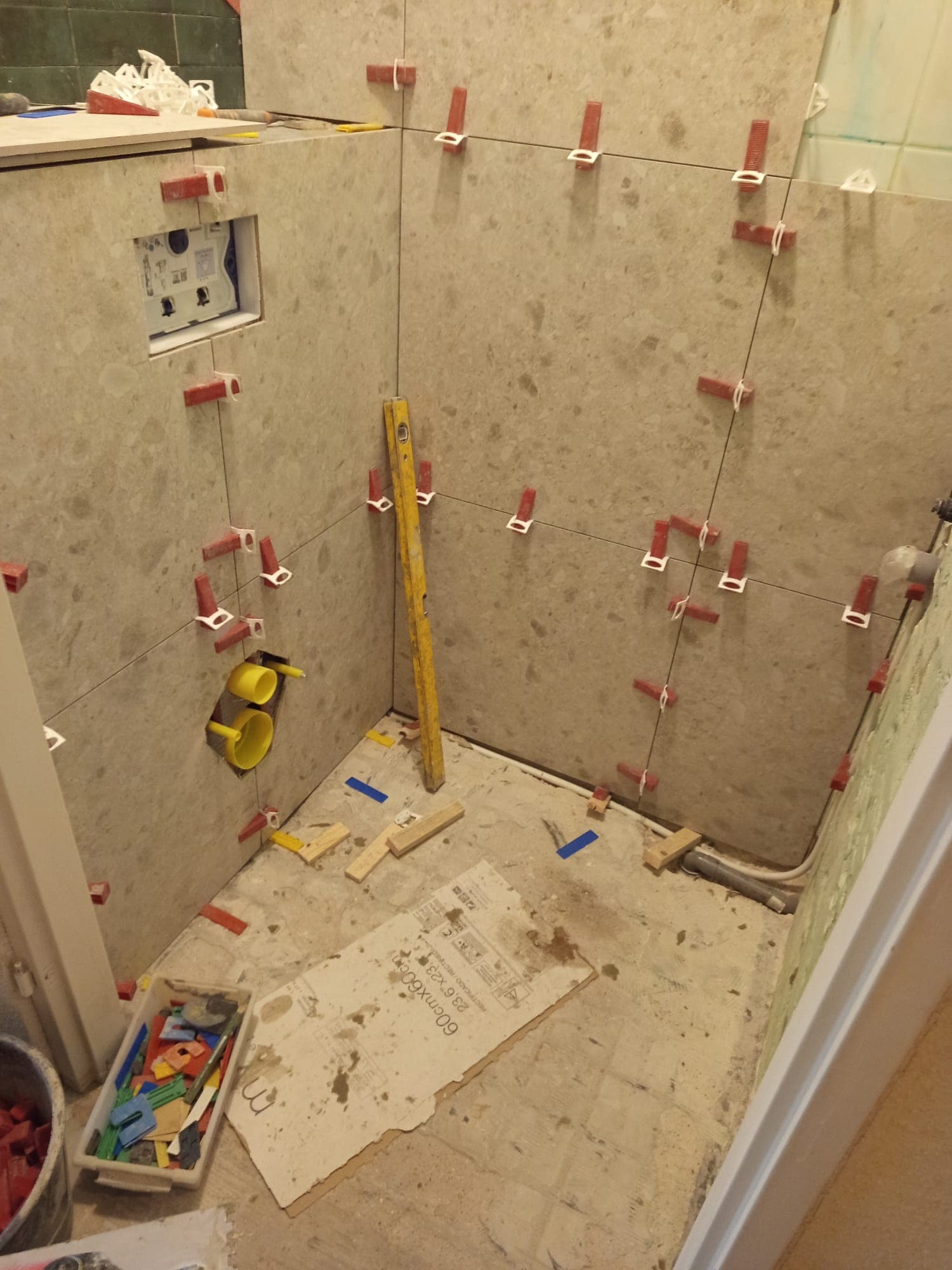 Volledige badkamer- en toiletrenovatie 2